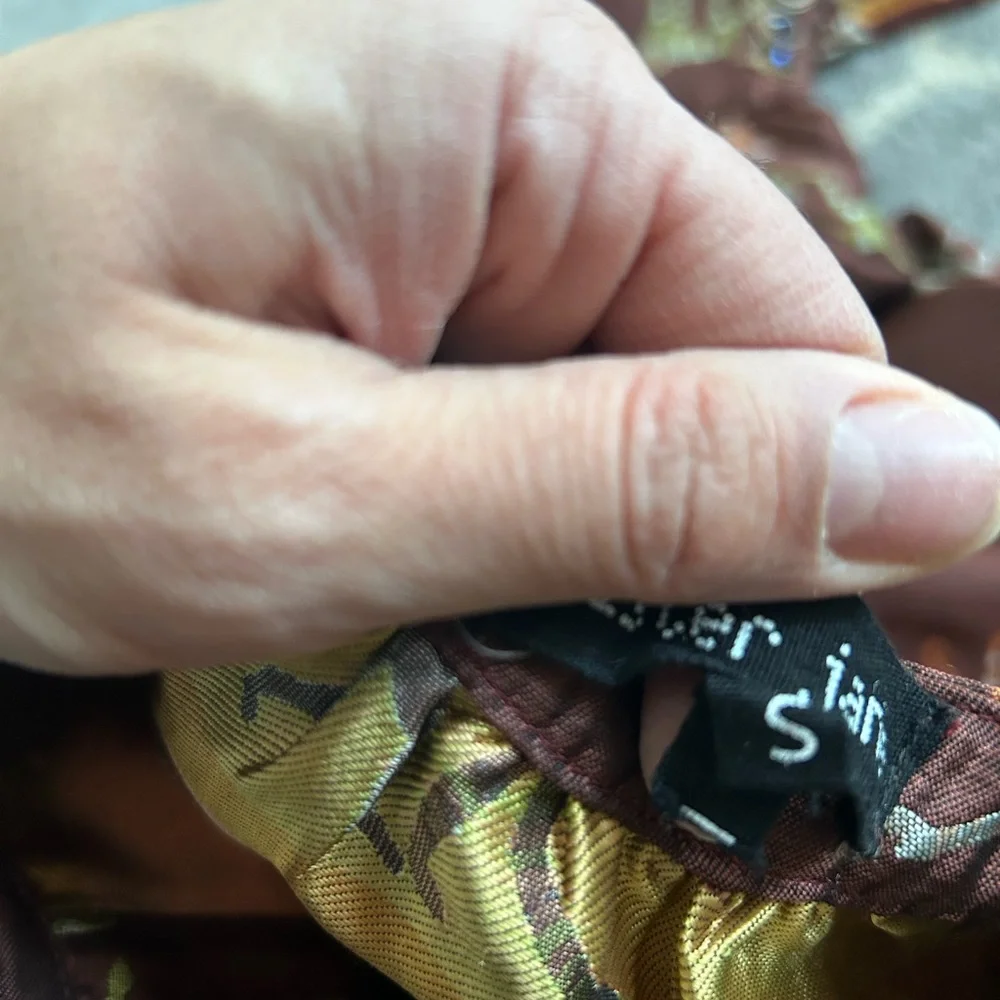 Sister Jane Size Small Mini Dress with peplum hem and jewel buttons - Picture 7 of 9